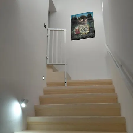 Cozy 2br Townhouse