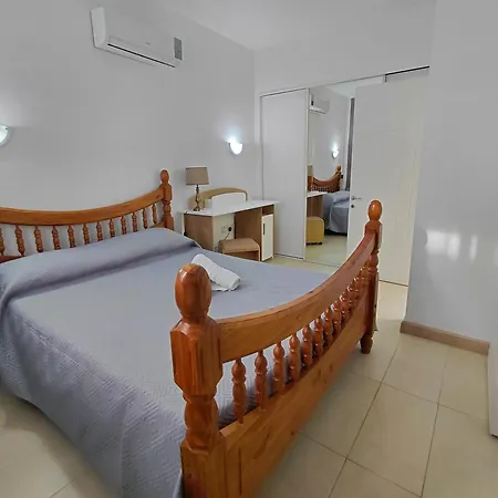 Cozy 2br Townhouse * 슬리에마